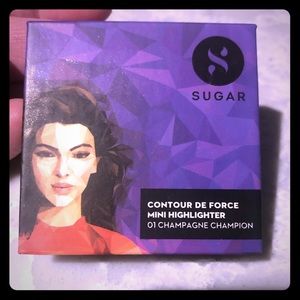 New! Sugar contour de force mini highlighter